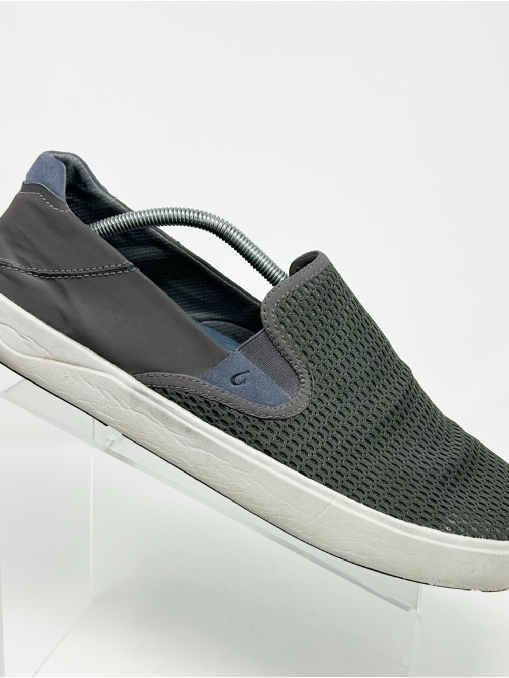OluKai Lae‘ahi Men's Slip-On Sneakers Gray/Blue Breathable Casual Shoes Size 12
